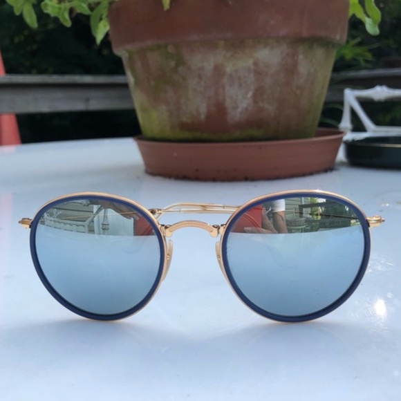 Ray-Ban Round Folding Sunglasses - Picture 1 of 4